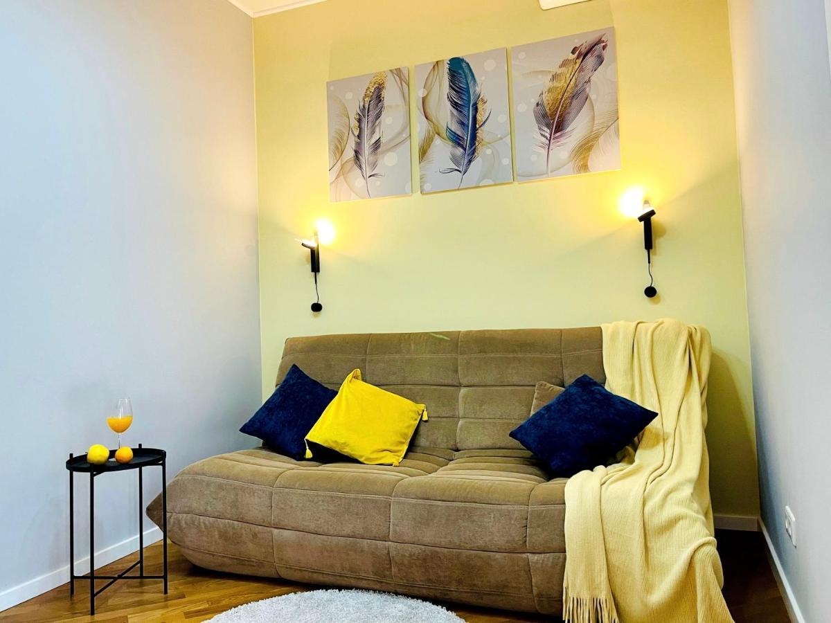 Уютная Стильная Квартира Возле Центрального Парка Горького! Apartment Алма Ата Екстериор снимка